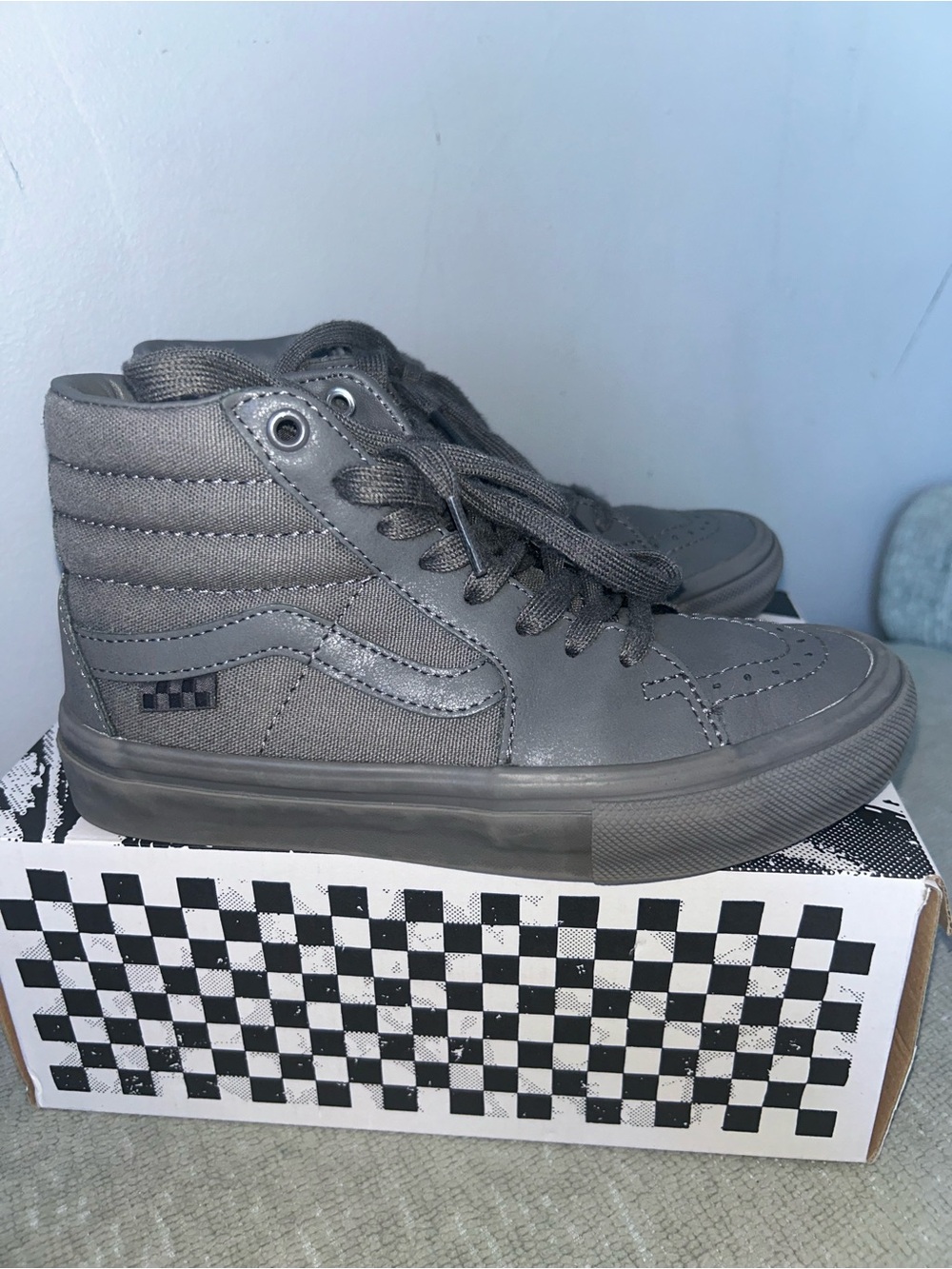 Vans Skate Sk8-Hi Mono Pewter Gray High Top Sneakers M4/W5.5